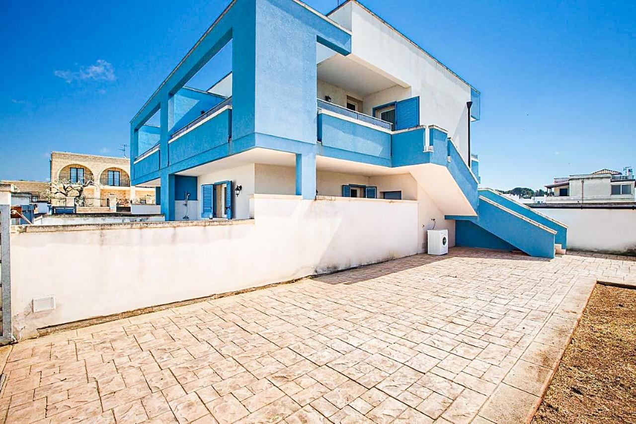 Dormiglione Apartment Torre Lapillo Bagian luar foto